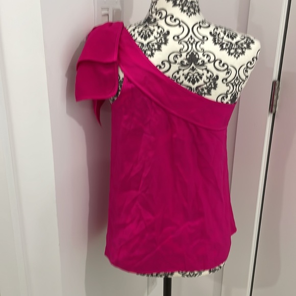 Parker Silk Top - Picture 3 of 5